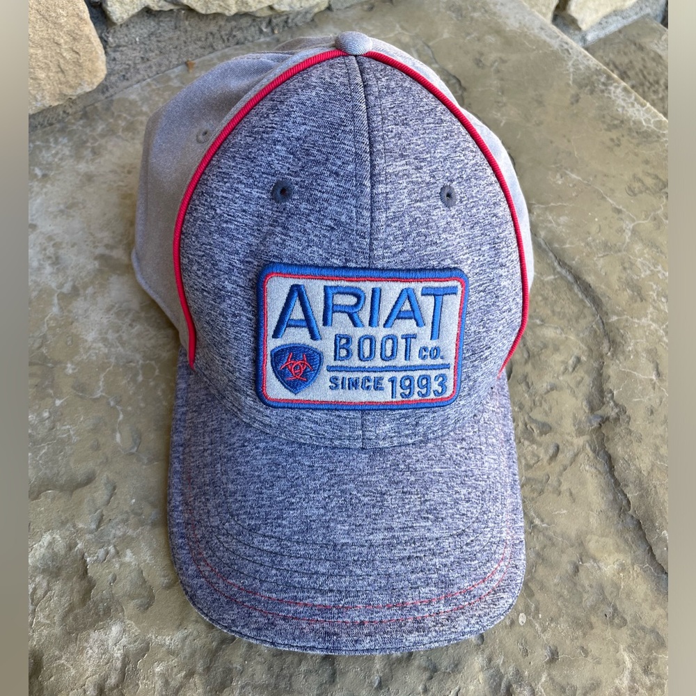 ARIAT gray western ball cap